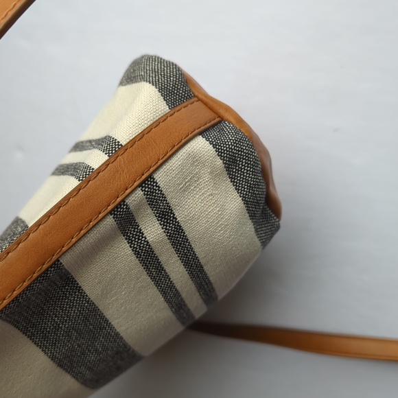 Fossil Crossbody Bags - Picture 7 of 8